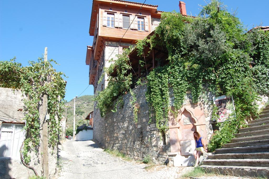 Altin Cesmeli Konak Hotel Altinoluk Exterior photo